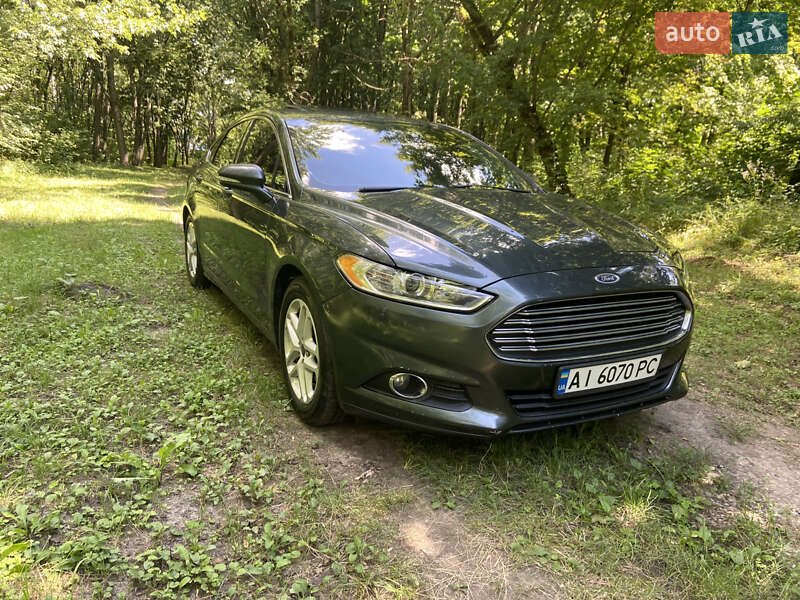 Седан Ford Fusion 2014 в Яготине
