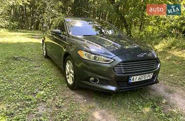 Седан Ford Fusion 2014 в 