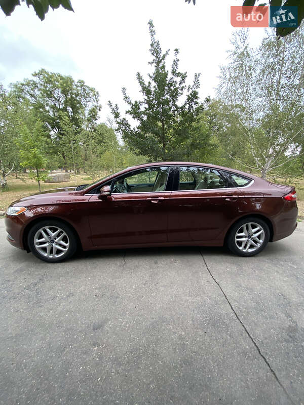 Седан Ford Fusion 2016 в Запорожье