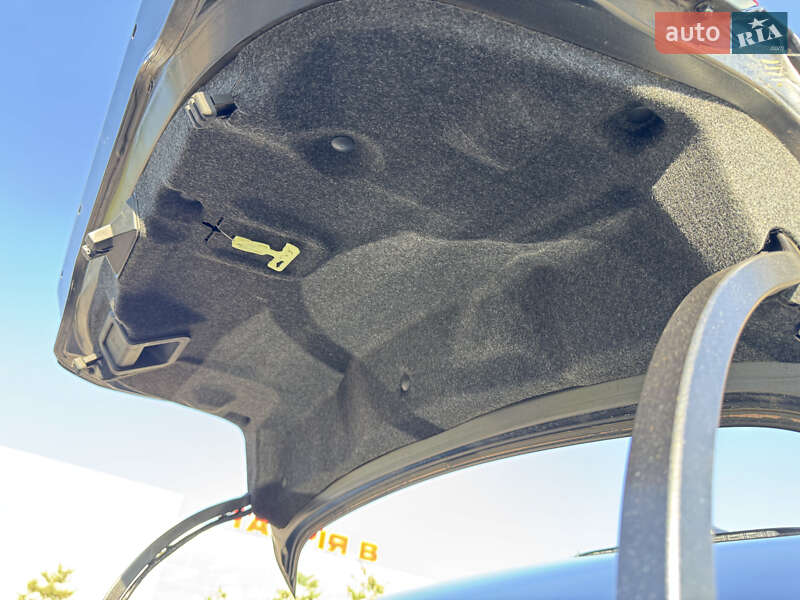 Седан Ford Fusion 2014 в Николаеве