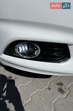 Седан Ford Fusion 2013 в 