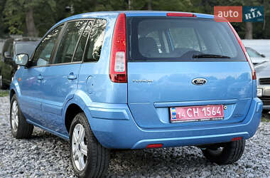 Хэтчбек Ford Fusion 2011 в 