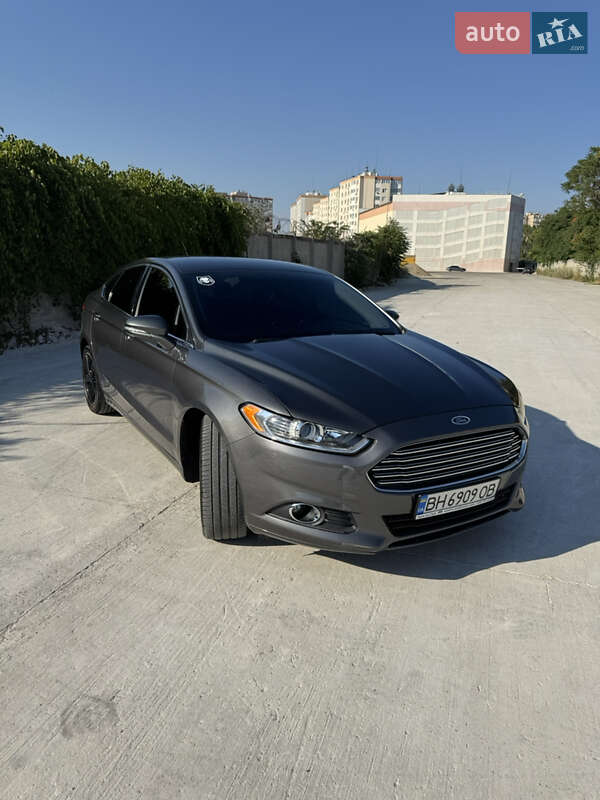 Седан Ford Fusion 2015 в Одессе