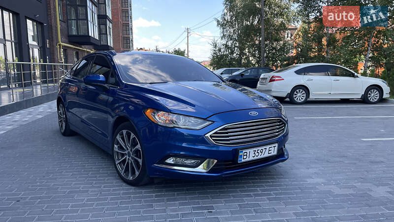 Седан Ford Fusion 2016 в 