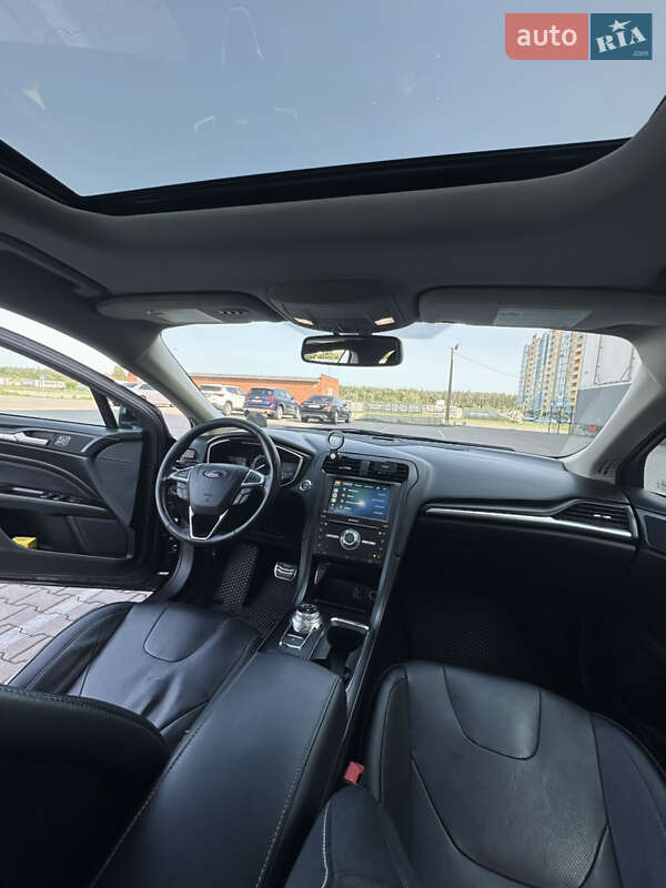 Седан Ford Fusion 2017 в Киеве