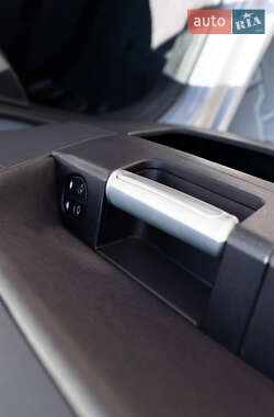 Хэтчбек Ford Fusion 2011 в 