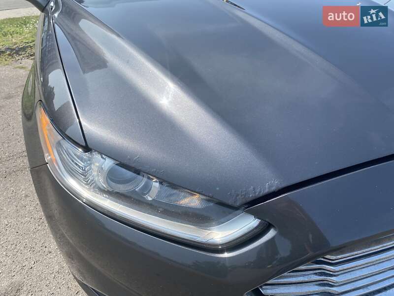 Седан Ford Fusion 2015 в Черкассах