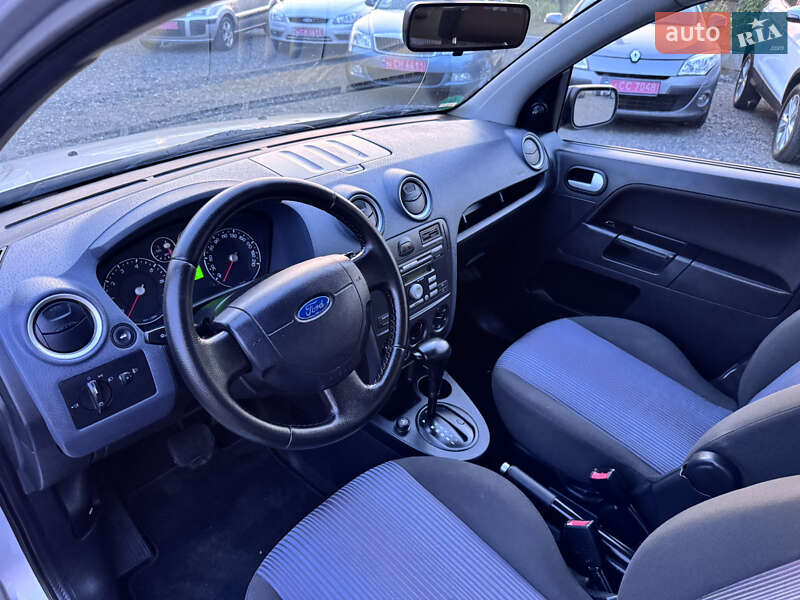 Хэтчбек Ford Fusion 2008 в Звенигородке