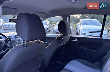 Хэтчбек Ford Fusion 2008 в 