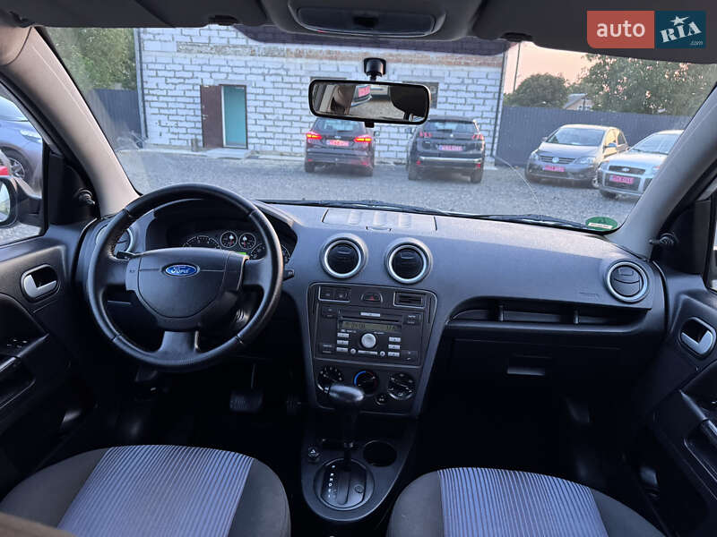 Хэтчбек Ford Fusion 2008 в Звенигородке