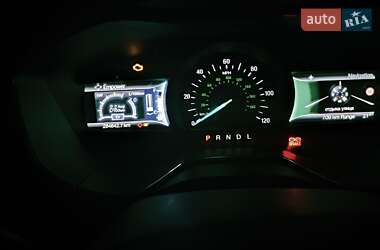 Седан Ford Fusion 2015 в 