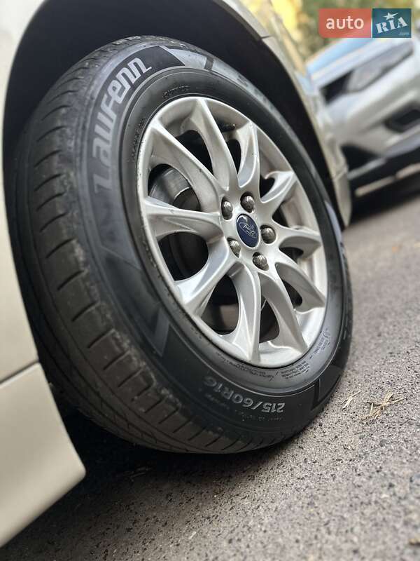 Седан Ford Fusion 2017 в Львові фото 28 Седан Ford Fusion 2017 в Львові
