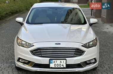 Седан Ford Fusion 2018 в 