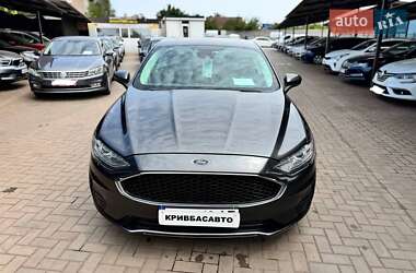 Седан Ford Fusion 2019 в 