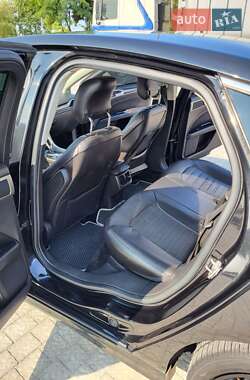 Седан Ford Fusion 2013 в 
