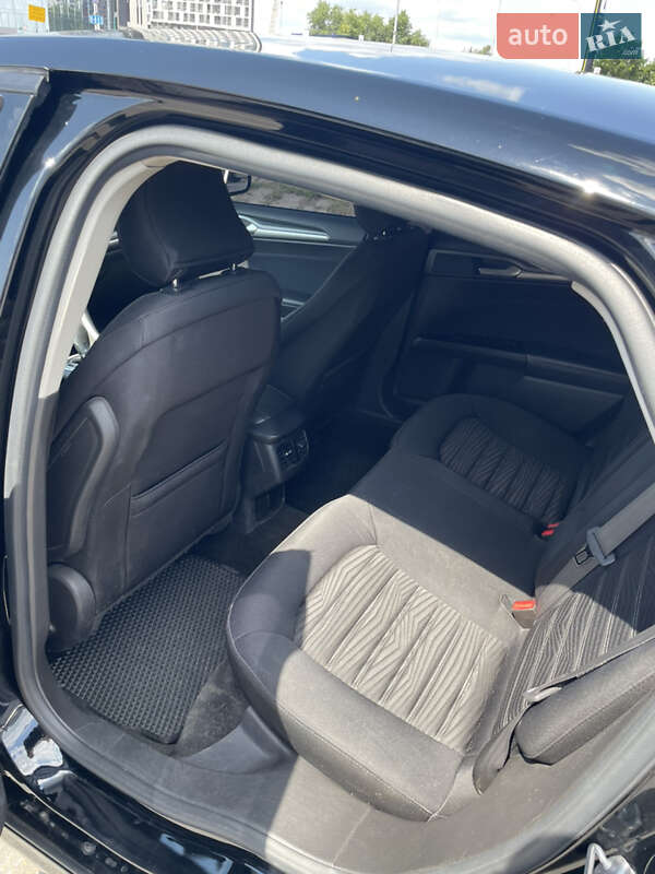 Седан Ford Fusion 2016 в Киеве