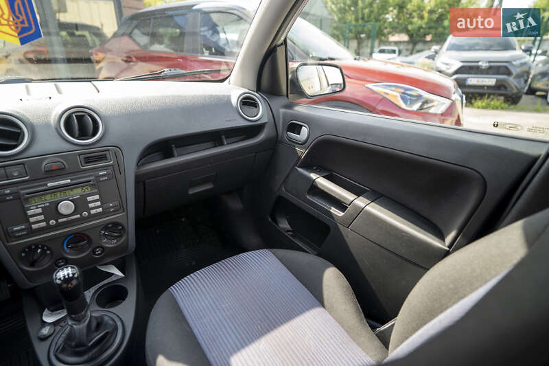 Хэтчбек Ford Fusion 2009 в Киеве фото 18 Хэтчбек Ford Fusion 2009 в Киеве