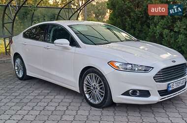 Седан Ford Fusion 2014 в 