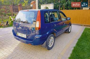Хэтчбек Ford Fusion 2010 в 