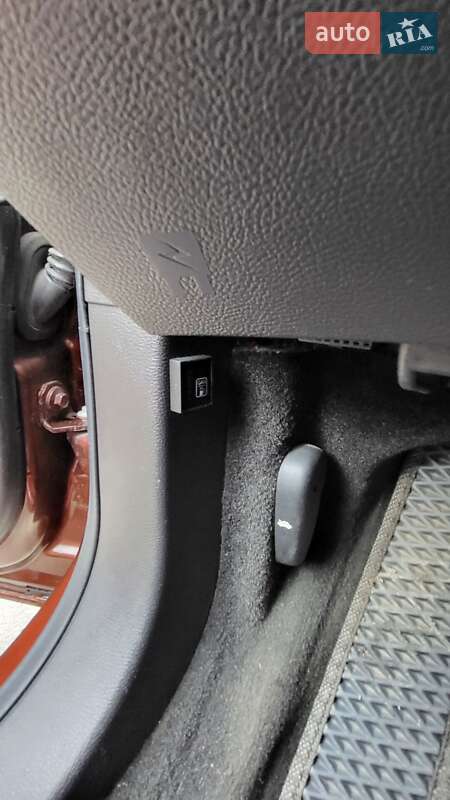 Седан Ford Fusion 2016 в Києві фото 10 Седан Ford Fusion 2016 в Києві