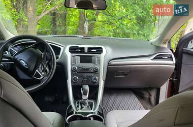 Седан Ford Fusion 2016 в Києві