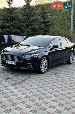 Седан Ford Fusion 2013 в Ужгороде