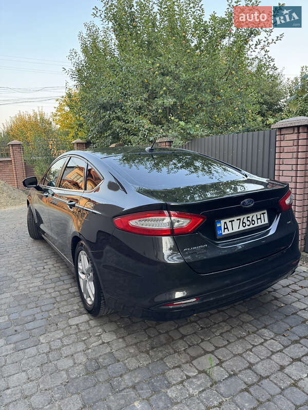 Седан Ford Fusion 2014 в Коломиї