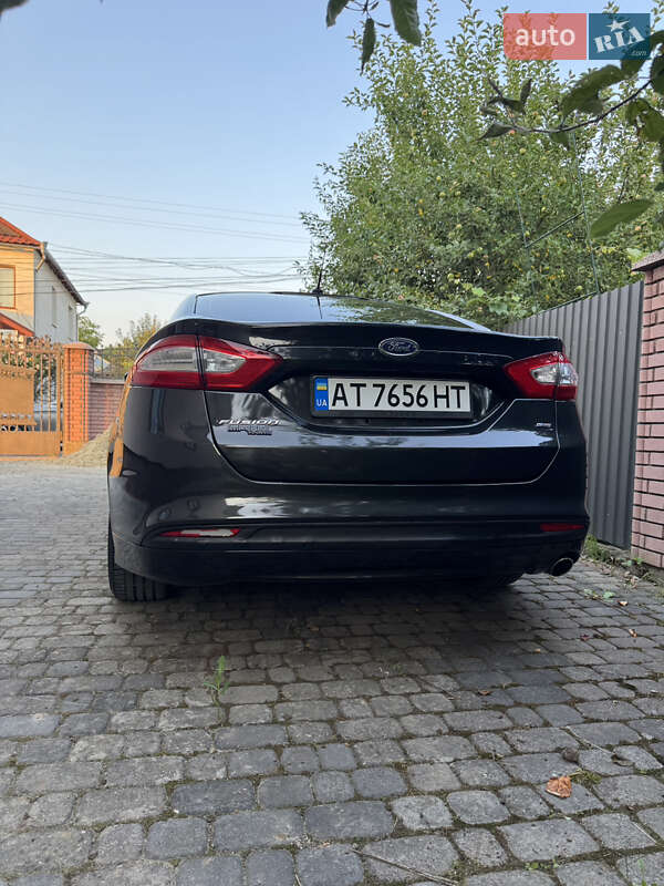 Седан Ford Fusion 2014 в Коломиї