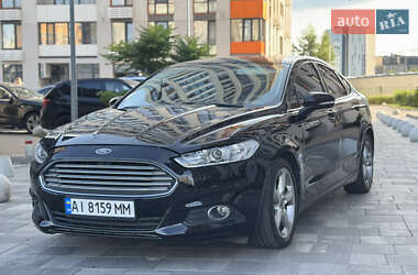 Седан Ford Fusion 2015 в 