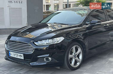 Седан Ford Fusion 2015 в 