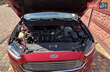 Седан Ford Fusion 2014 в Романове
