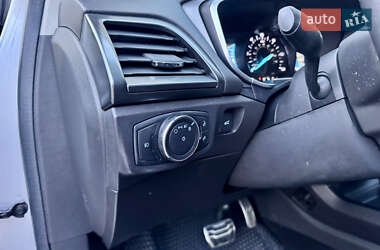 Седан Ford Fusion 2014 в 