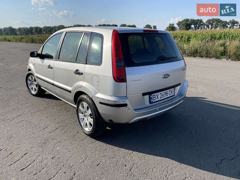 Хэтчбек Ford Fusion 2005 в Шепетовке