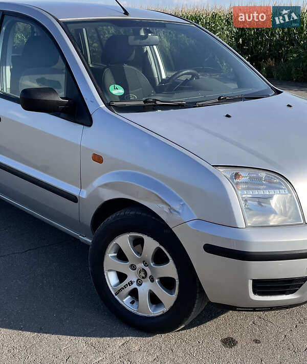 Хэтчбек Ford Fusion 2005 в Шепетовке