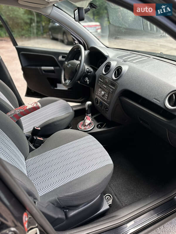 Хэтчбек Ford Fusion 2007 в Виннице