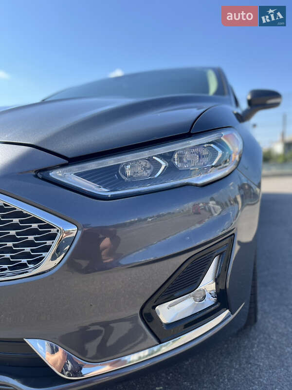 Седан Ford Fusion 2020 в Киеве