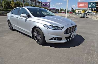 Седан Ford Fusion 2013 в 