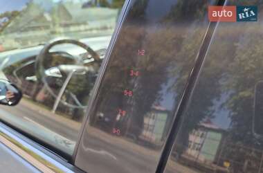 Седан Ford Fusion 2013 в 