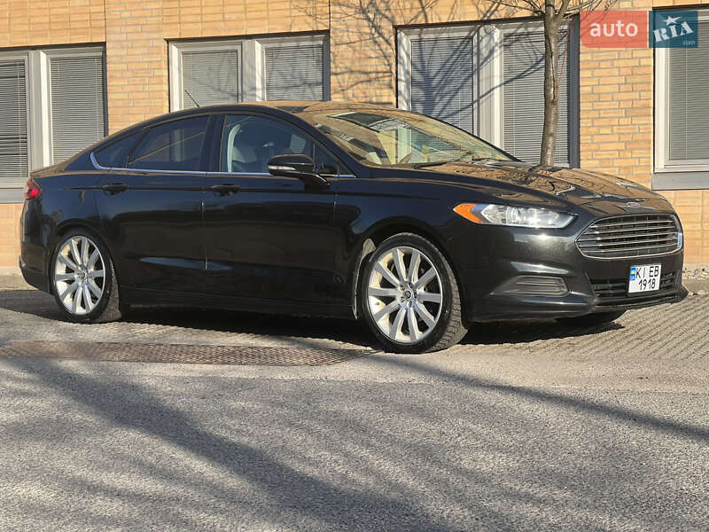 Седан Ford Fusion 2013 в Белой Церкви
