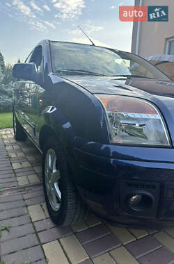 Хэтчбек Ford Fusion 2010 в 