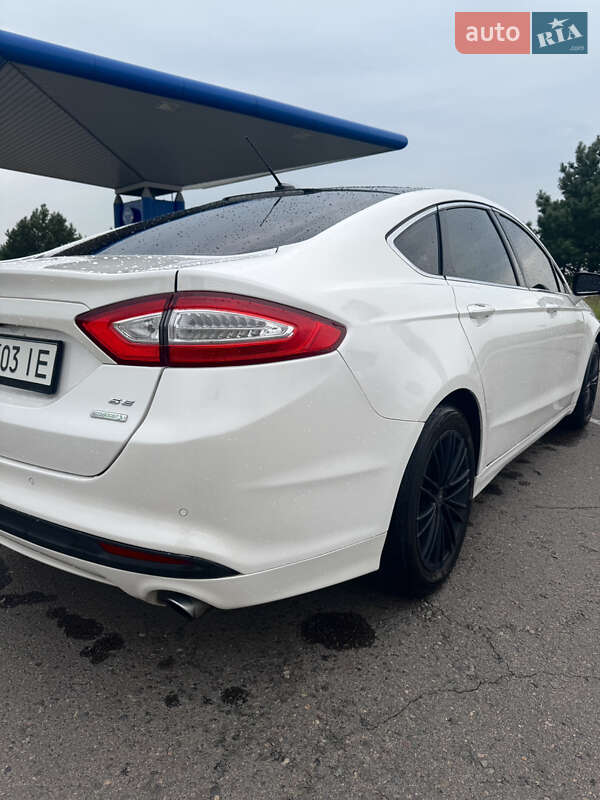 Седан Ford Fusion 2016 в Дубровиці фото 7 Седан Ford Fusion 2016 в Дубровиці