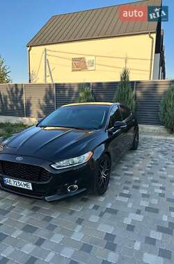 Седан Ford Fusion 2012 в 