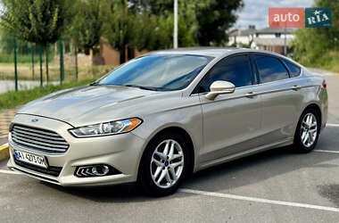 Седан Ford Fusion 2014 в 