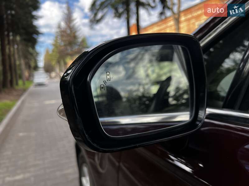 Седан Ford Fusion 2016 в Львове