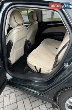 Седан Ford Fusion 2014 в 