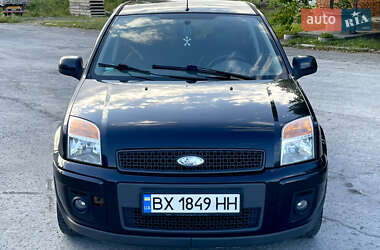 Хэтчбек Ford Fusion 2009 в 