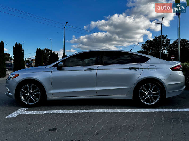Седан Ford Fusion 2016 в Житомирі