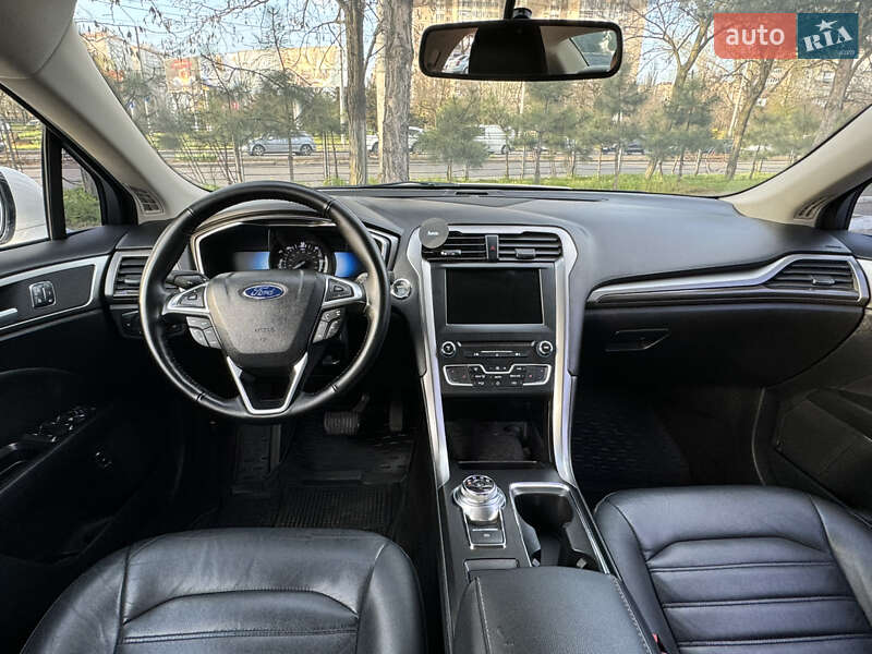 Седан Ford Fusion 2016 в Одессе