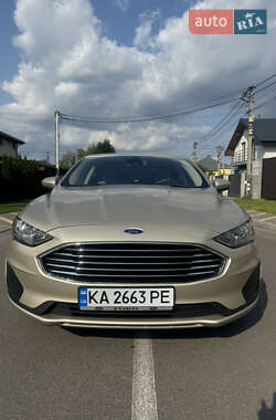Седан Ford Fusion 2019 в Петропавлівській Борщагівці