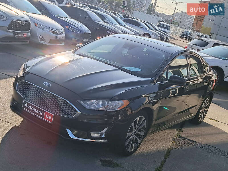 Седан Ford Fusion 2019 в Харькове